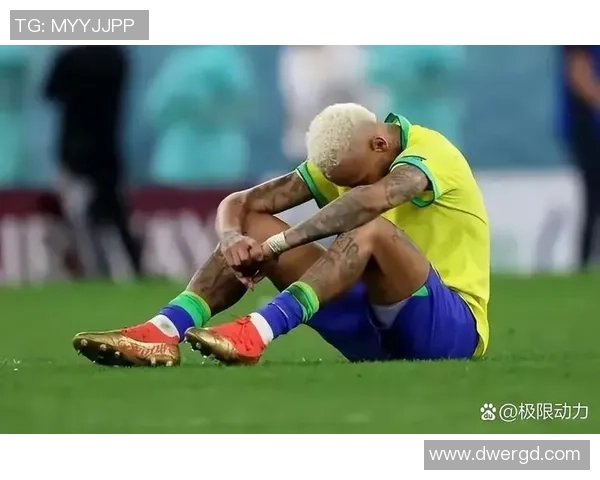 足球明星与小球迷的梦想与现实差距：从场上英雄到场外追随者的成长故事