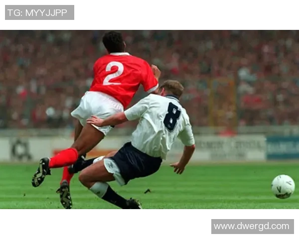 关于3号足球球星背影的神秘人物解析及其足球生涯历程