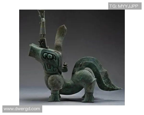 足球球星面容酷似三星堆神像 引发网友热议与文化联想 足球球星面容酷似三星堆神像 引发网友热议与文化联想